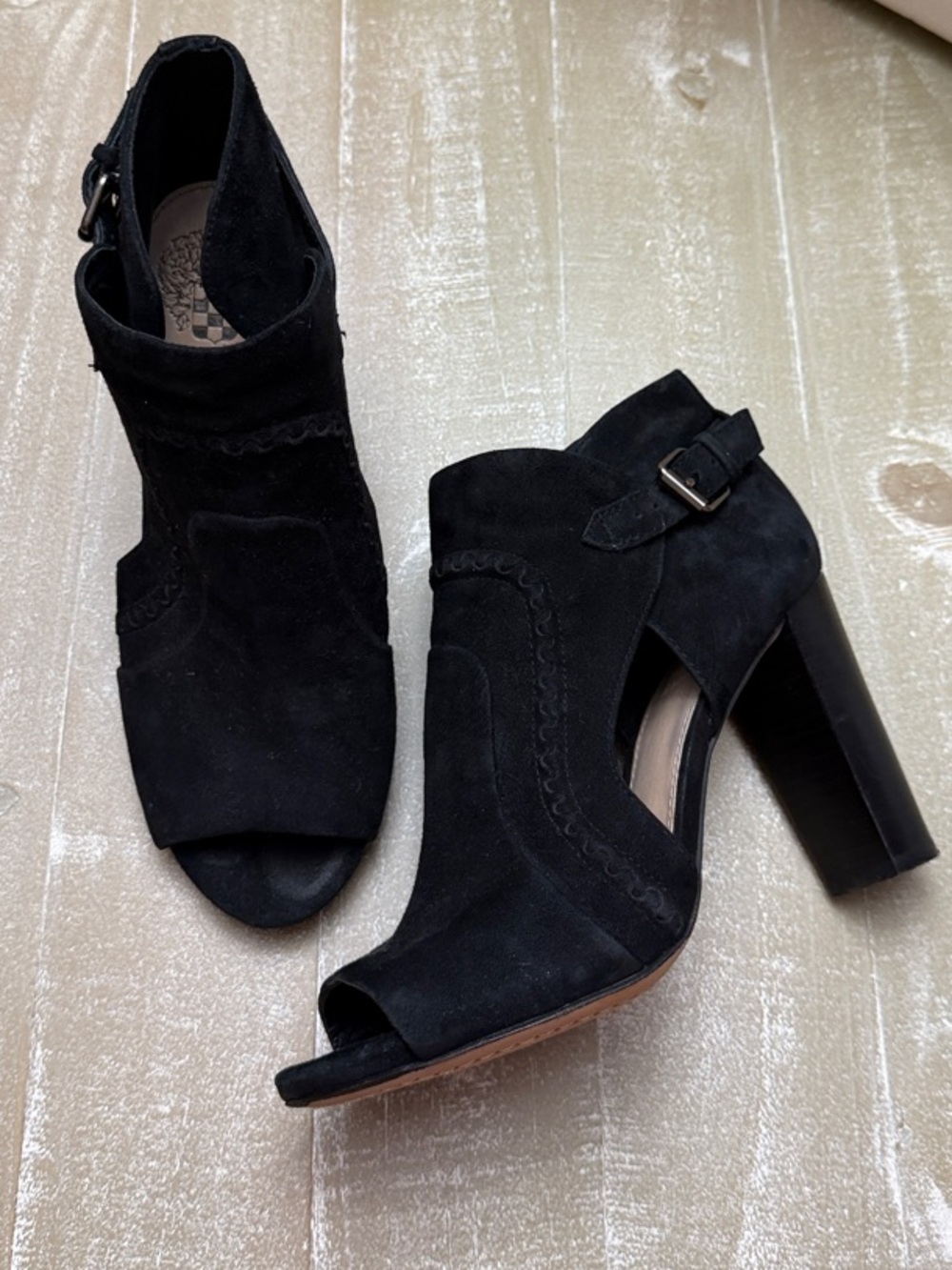 Vince Camuto Size 6M Black Heels Suede Ankle Boots